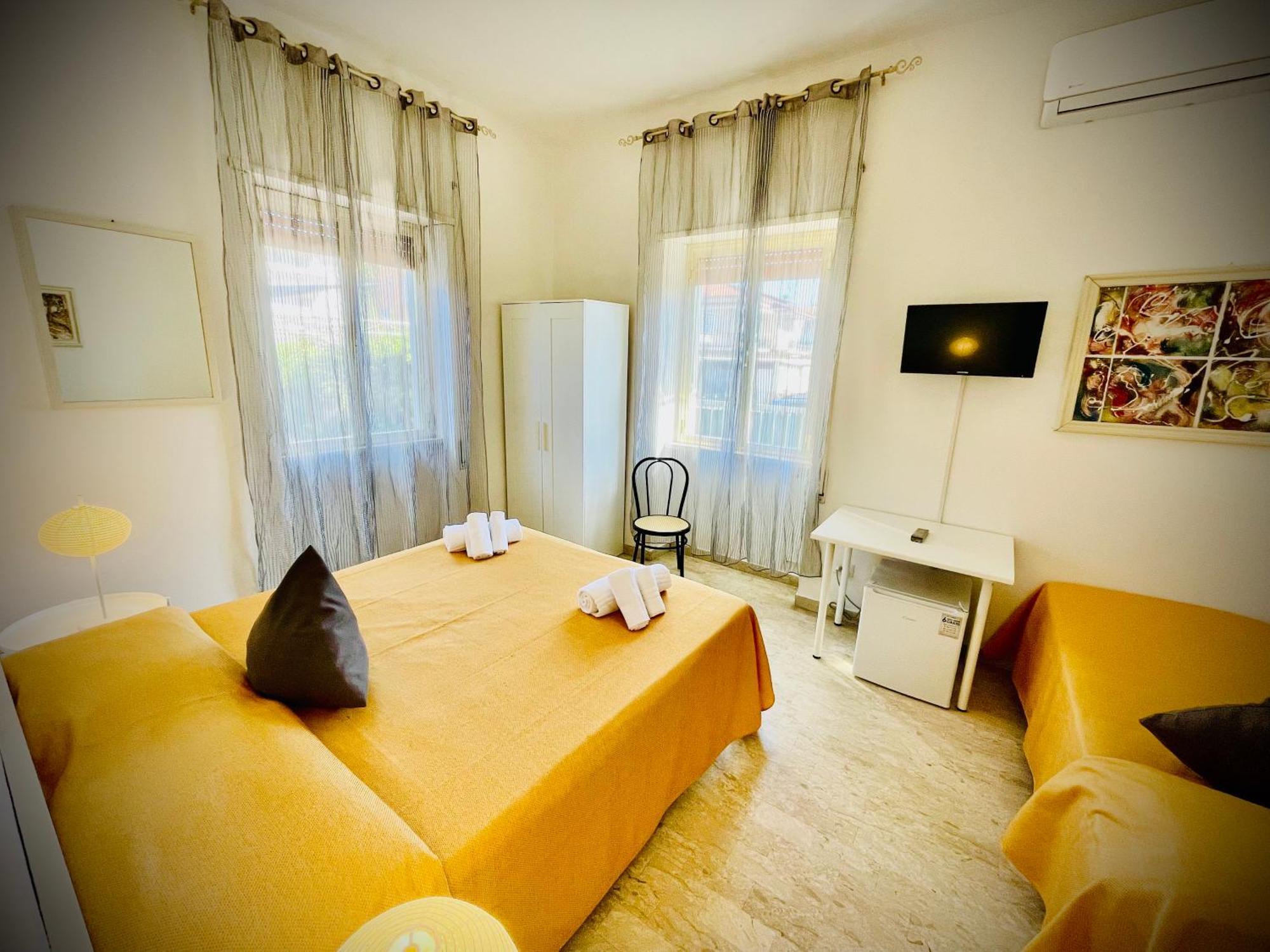 Minturnae Hotel Scauri  Exterior photo